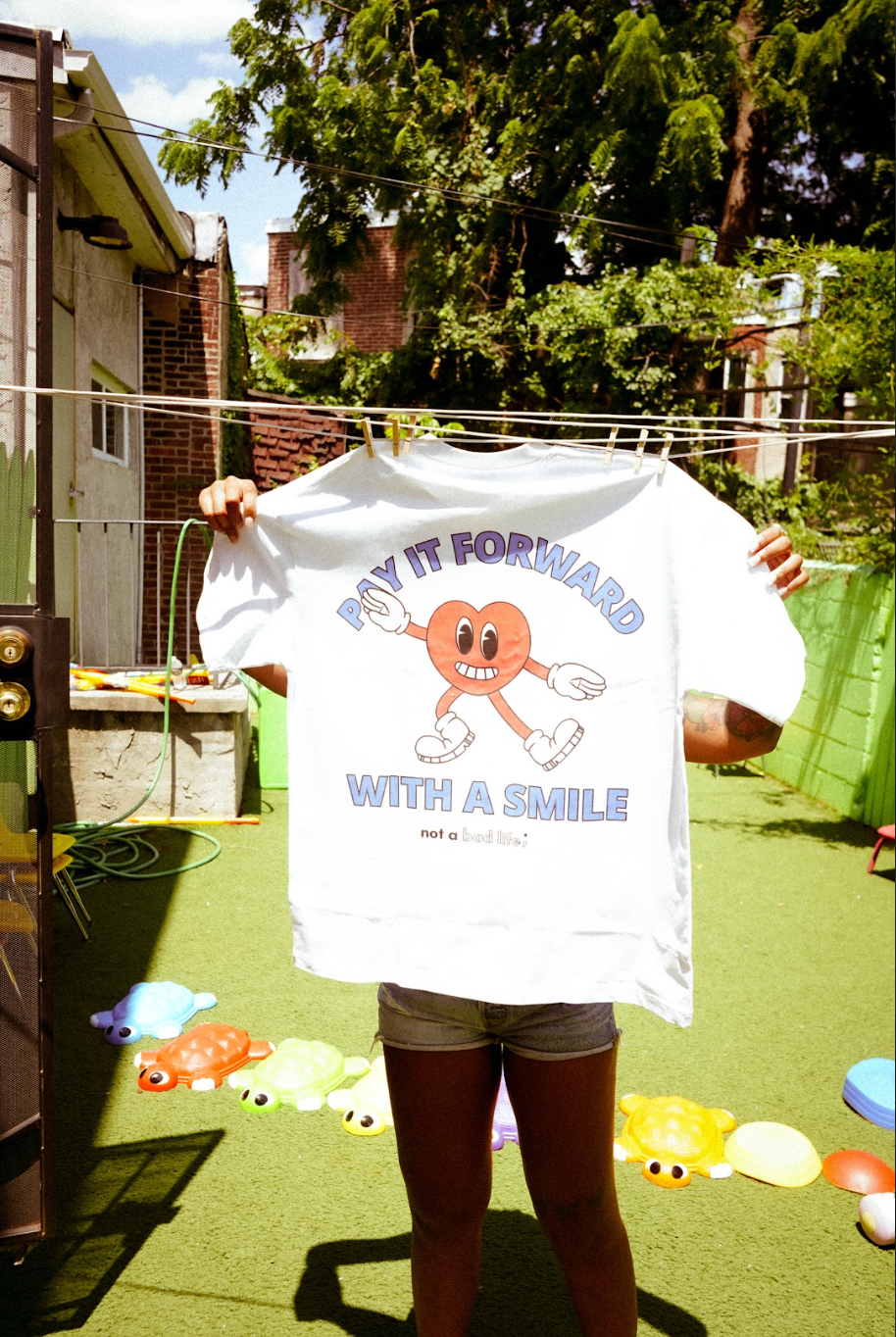 Smiling Is Contagious Positive Propaganda Tee - NOT A BAD LIFE 💐