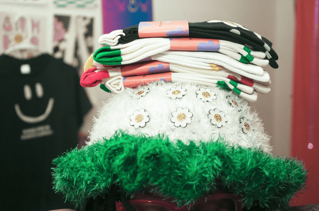 You Look Good Enamel Pin - NOT A BAD LIFE 💐